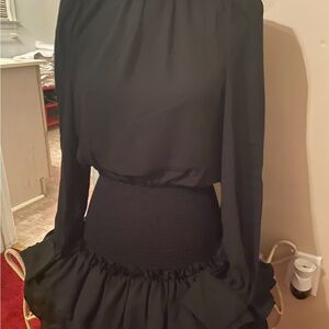 Elegant Black Long Sleeve Dress